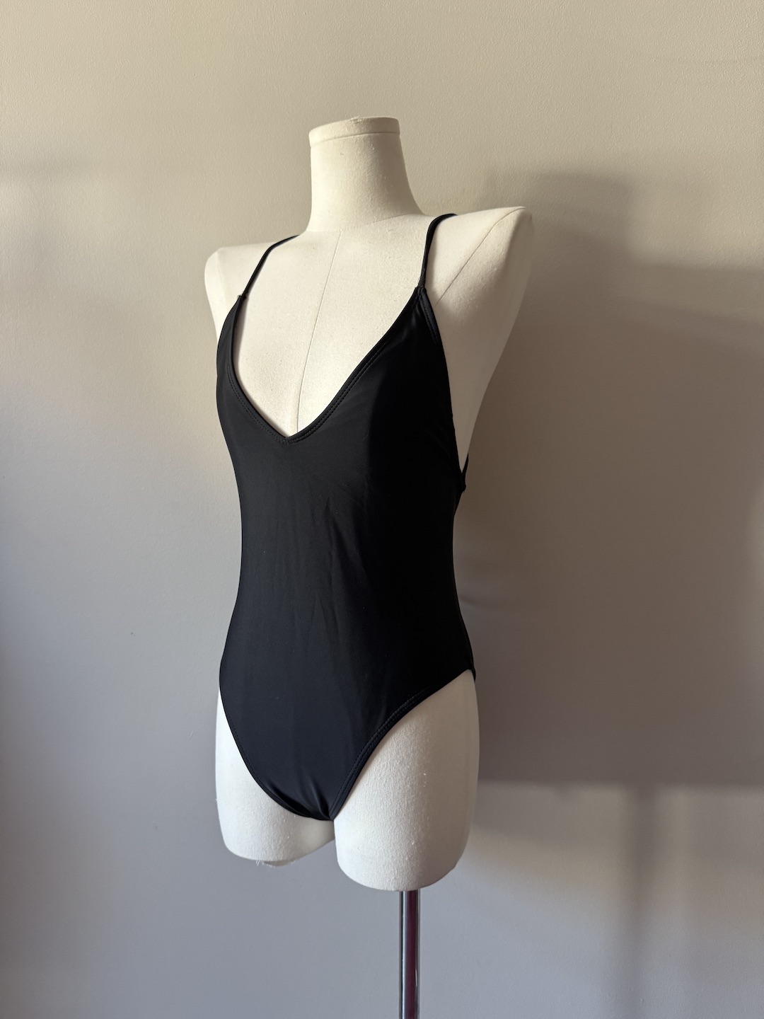 Black One Piece Bikini (XS-S) - Image 3