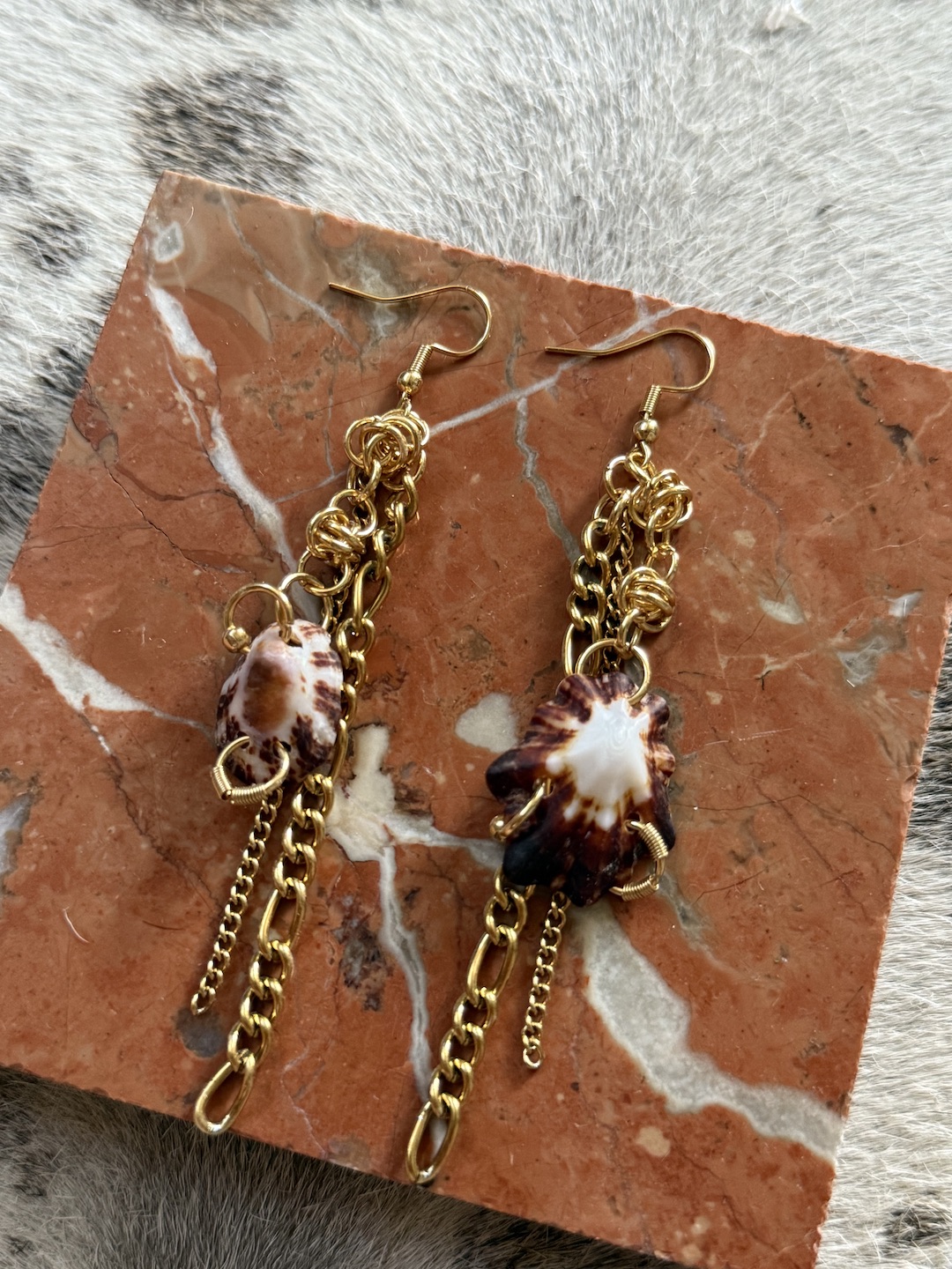 Gold Chainmail Earrings - Image 2