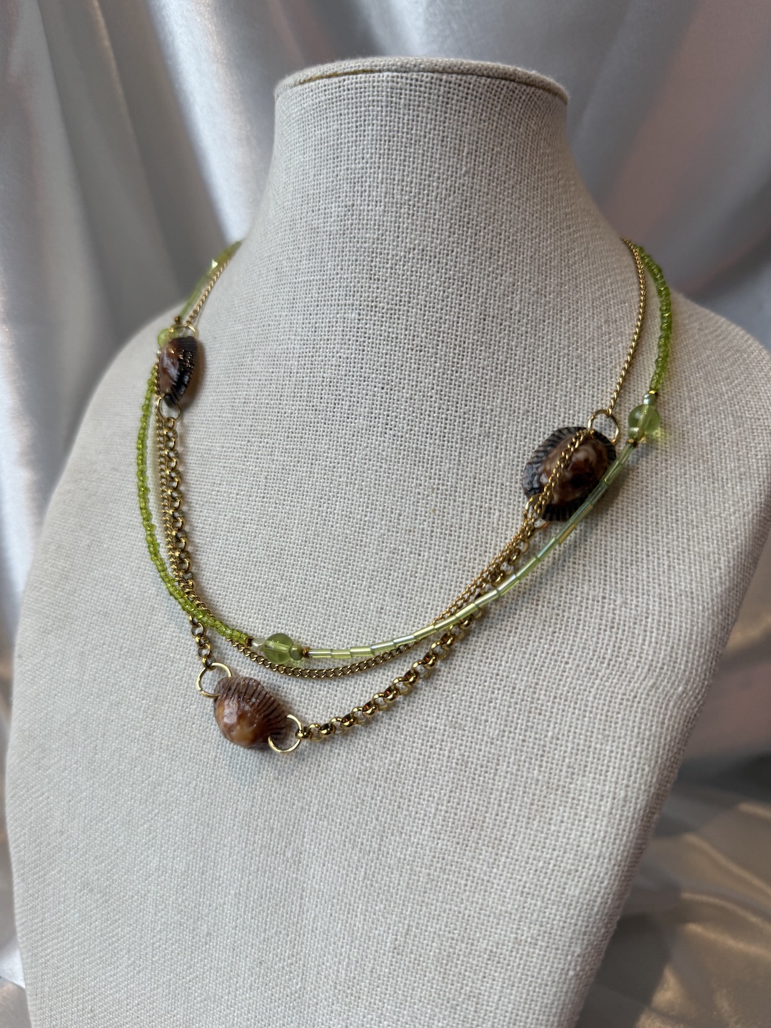 3 in 1 Green and Gold Necklace - Image 2