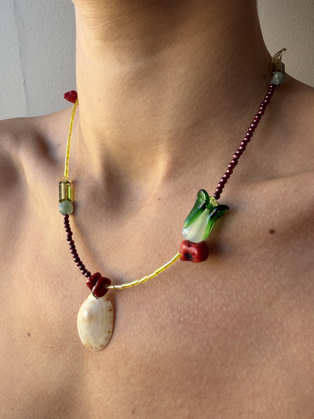 Red and Green Tulip Necklace - Image 2