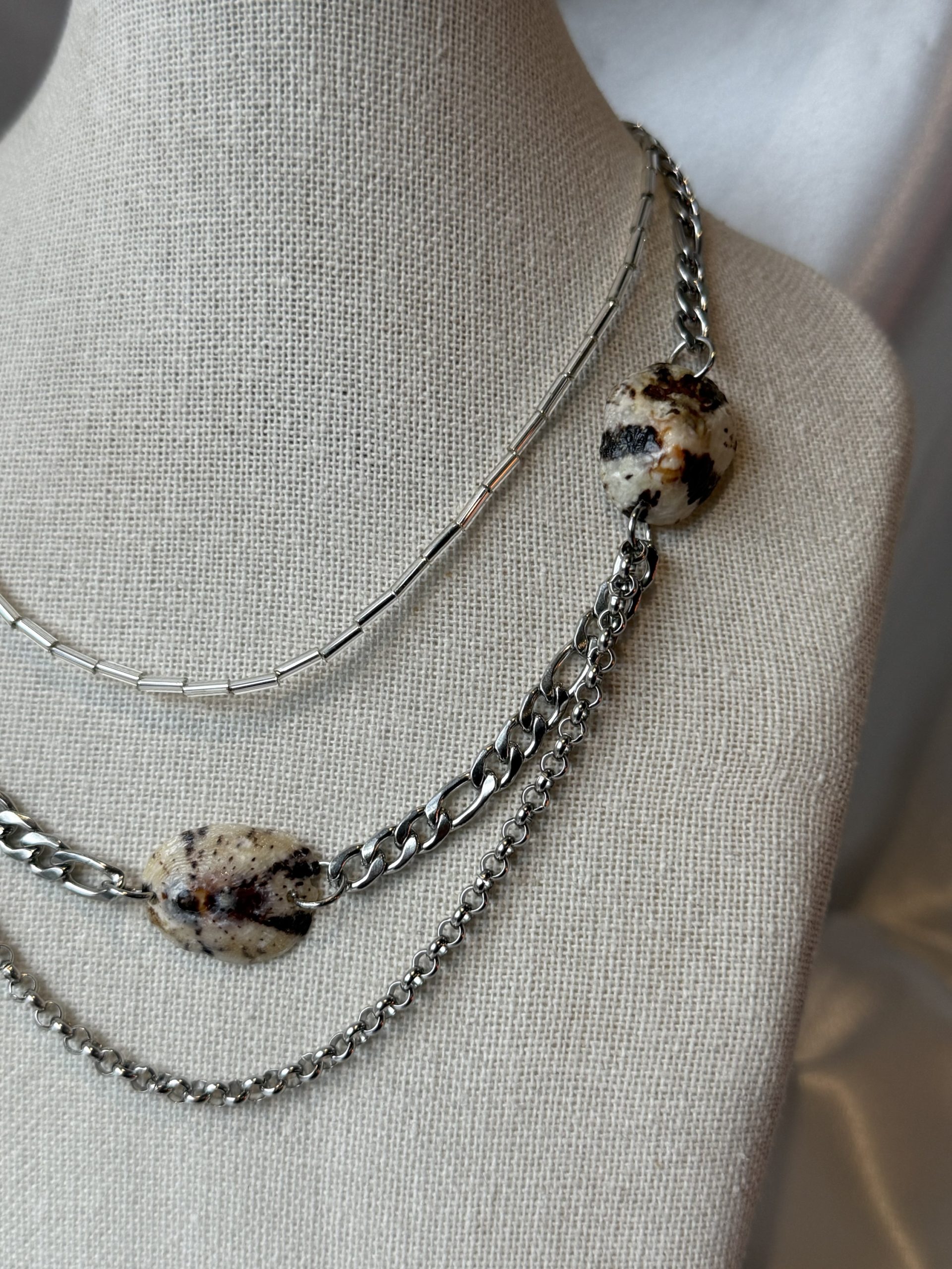 Clear and Silver Necklace - Image 4
