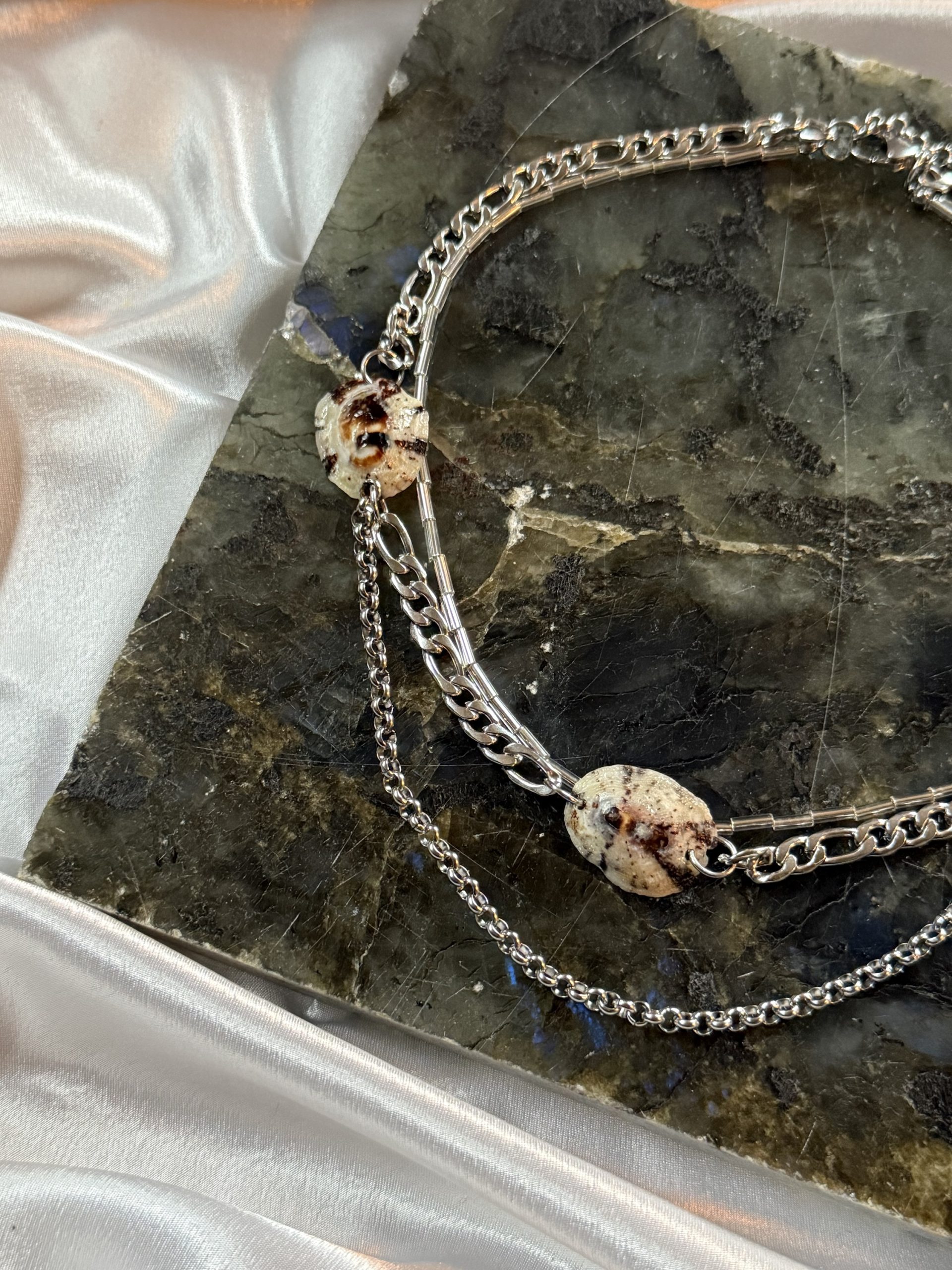 Clear and Silver Necklace - Image 3