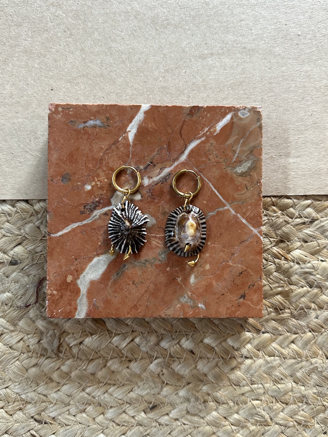 Thalora Earrings