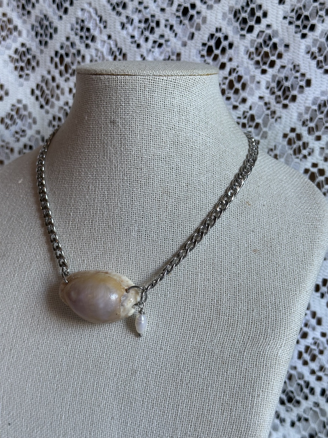 Silver Cowrie Necklace - Image 2